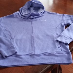 The North Face Girls Pullover Hoodie Size Large